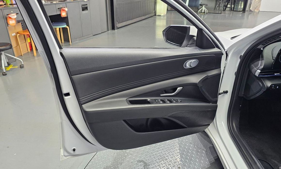 Hyundai AVANTE 2024