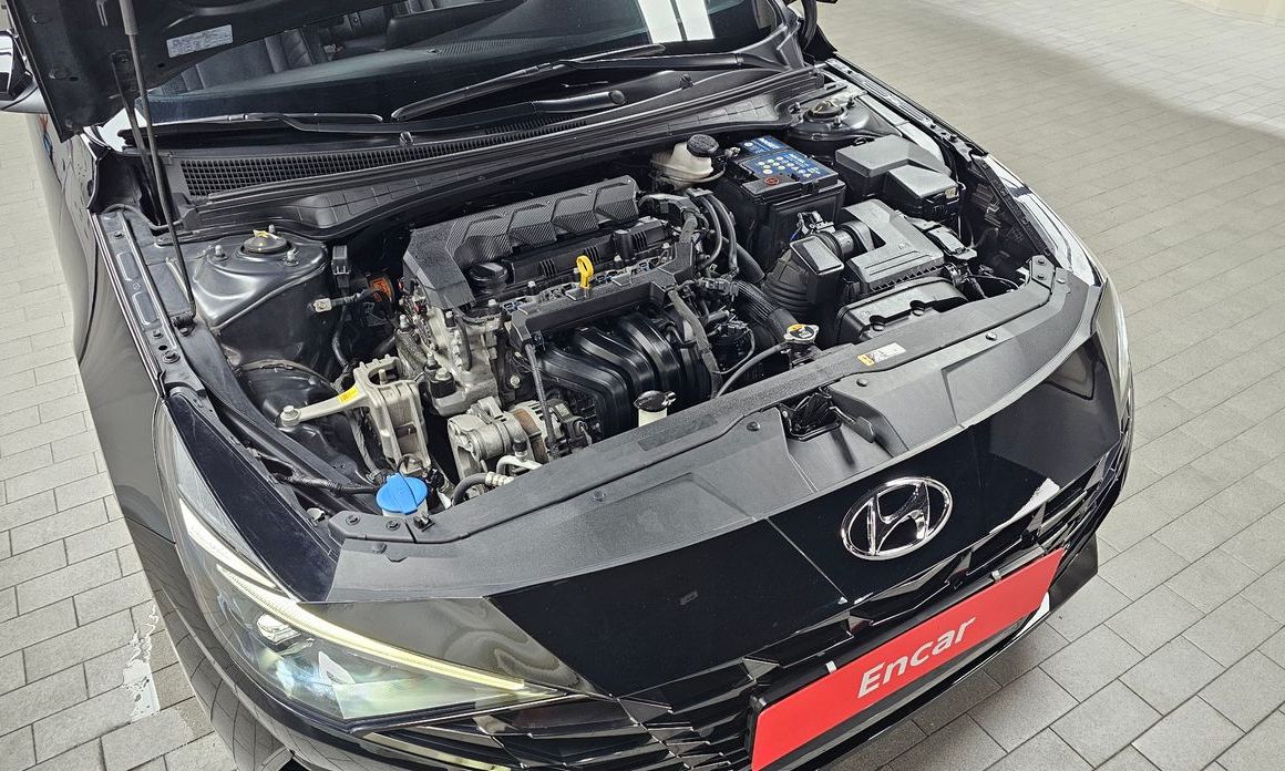 Hyundai AVANTE 2021