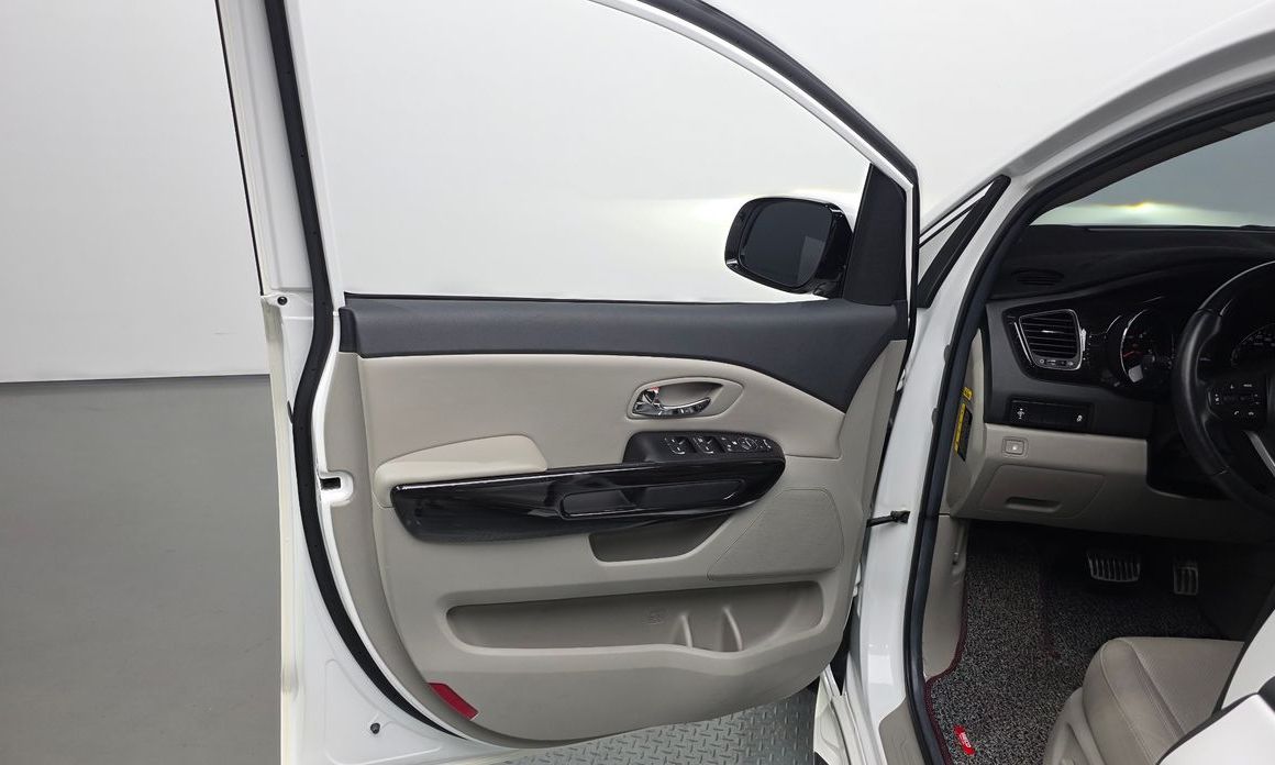 Kia Canival 2019