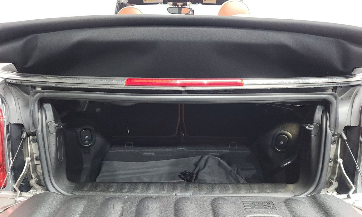 Mini Cooper Convertible 2019