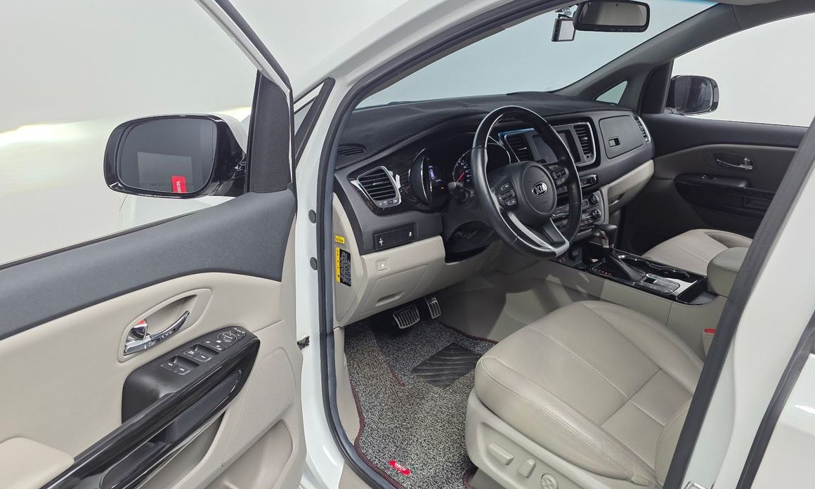 Kia Canival 2019