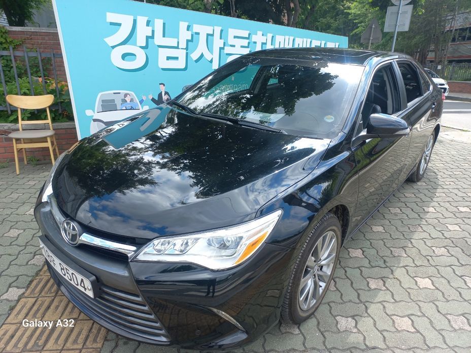 Toyota Camry 2015