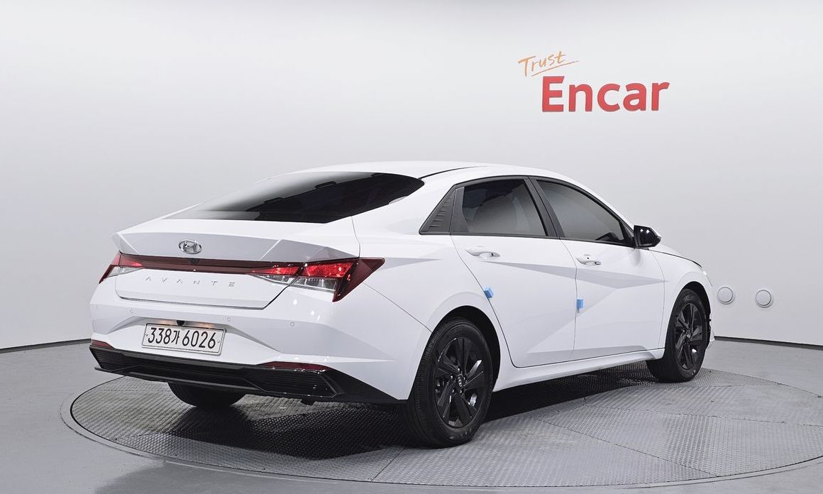 Hyundai AVANTE 2023