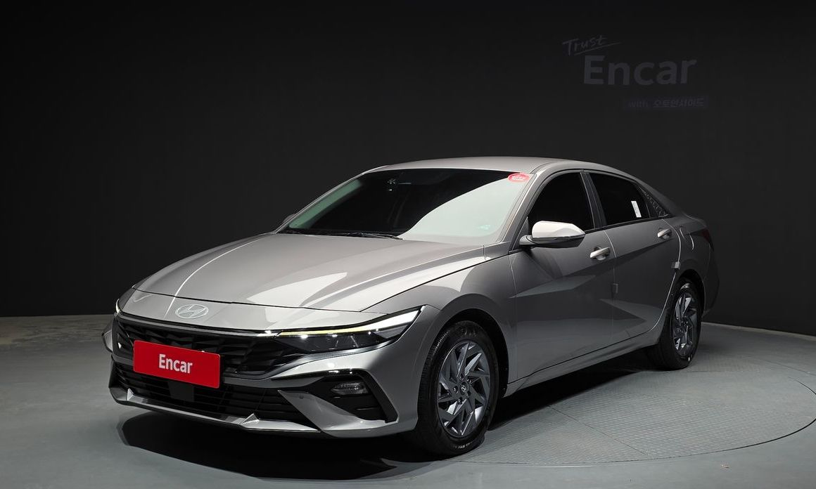 Hyundai AVANTE 2024