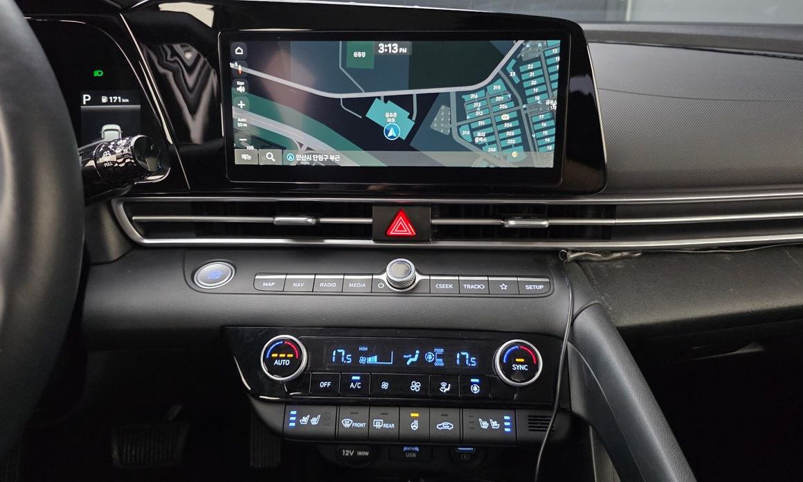 Hyundai AVANTE 2023