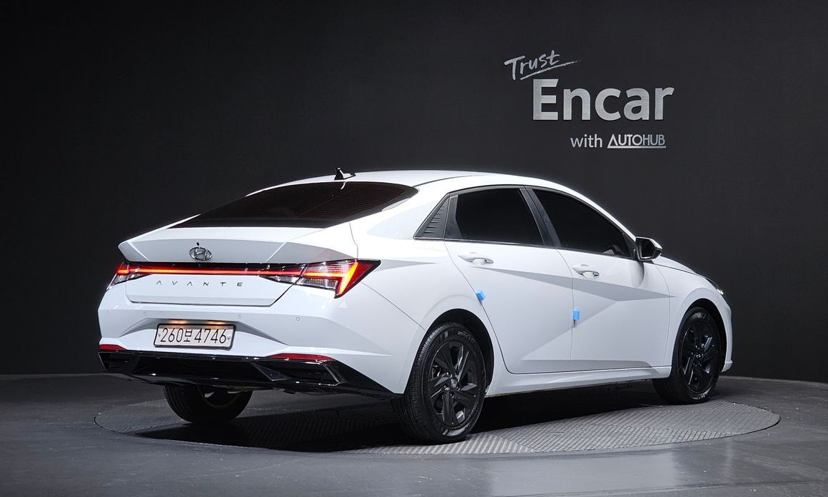 Hyundai AVANTE 2022