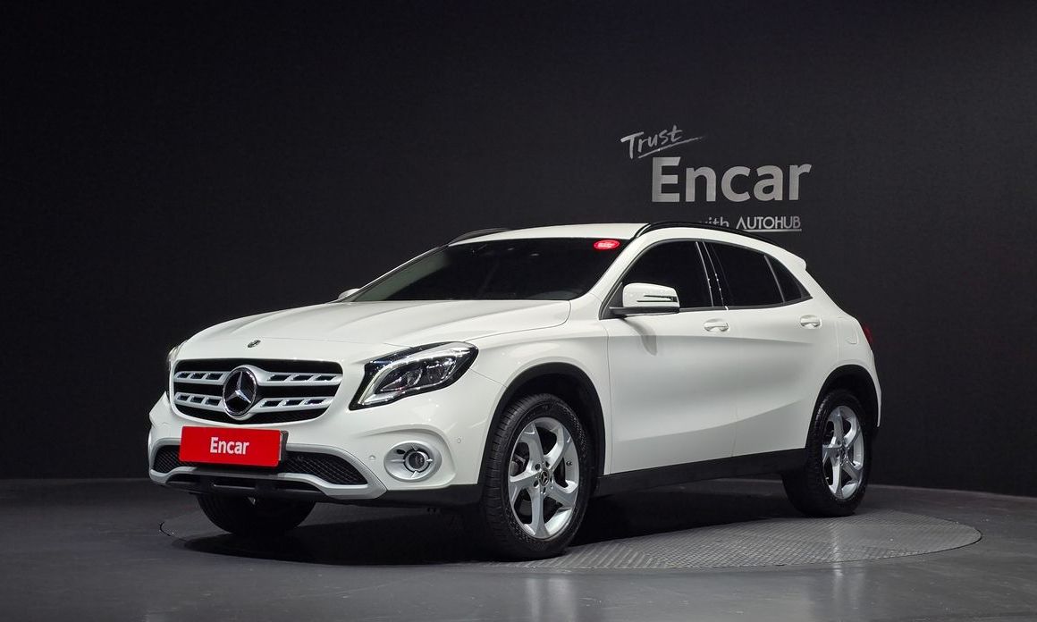 Mercedes-Benz GLA-Class 2019