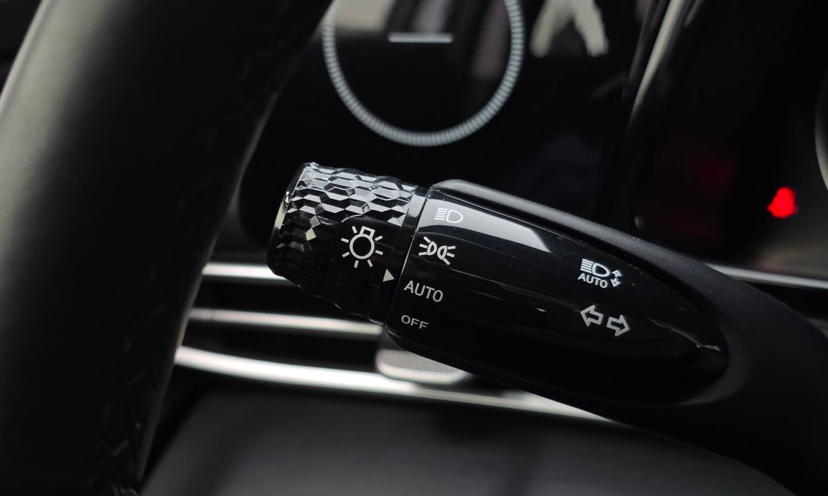 Hyundai AVANTE 2023