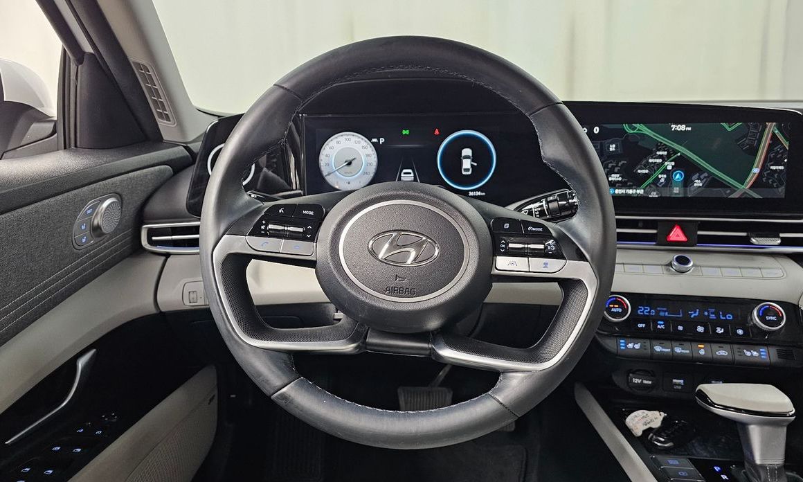 Hyundai AVANTE 2022