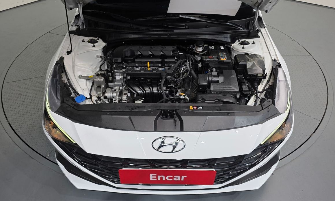 Hyundai AVANTE 2023