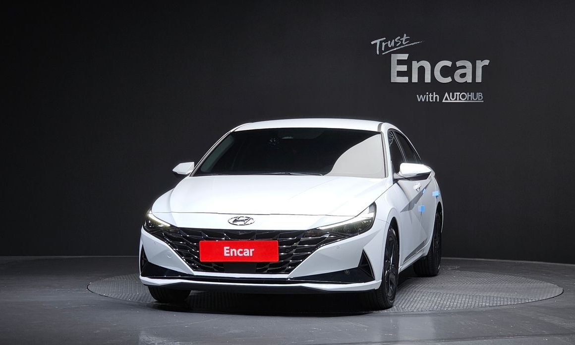 Hyundai AVANTE 2022