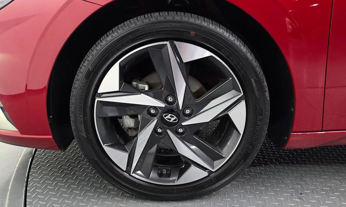 Hyundai AVANTE 2023
