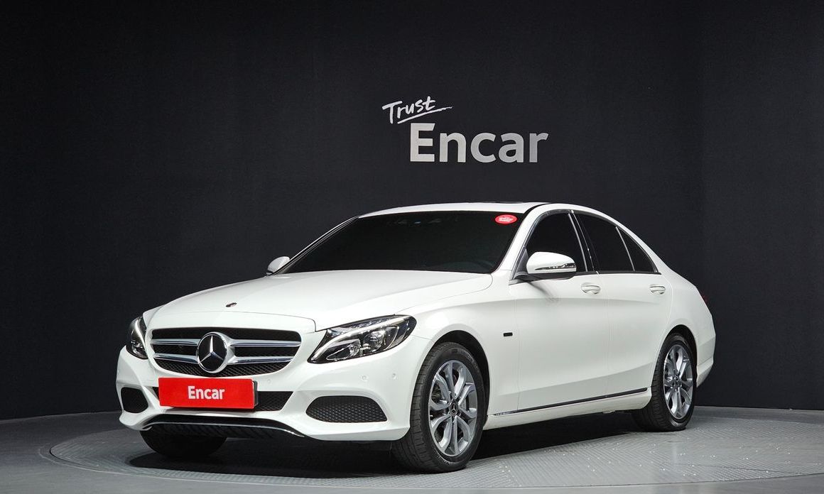 Mercedes-Benz C-Class 2018
