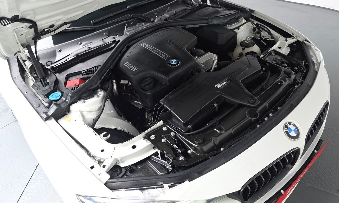 BMW 3-Series 2018