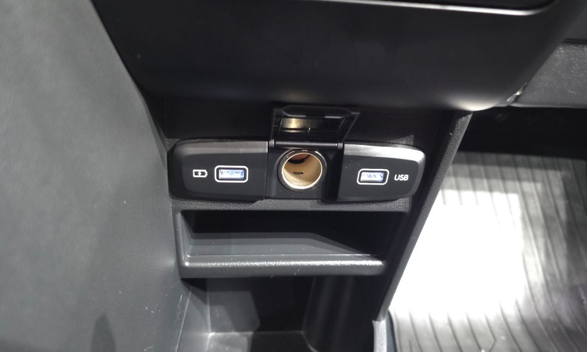 Hyundai Staria 2022
