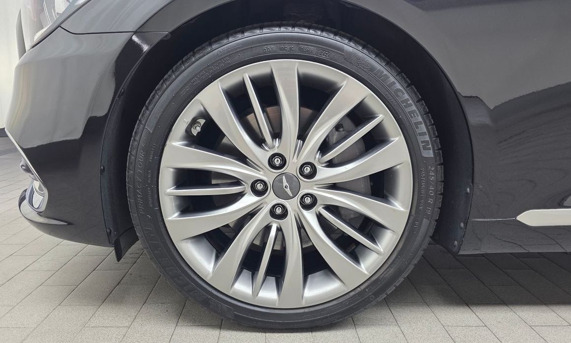Genesis G80 2018