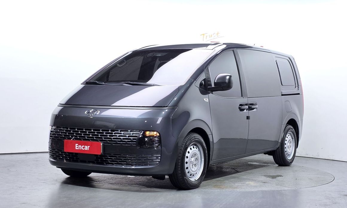 Hyundai Staria 2022