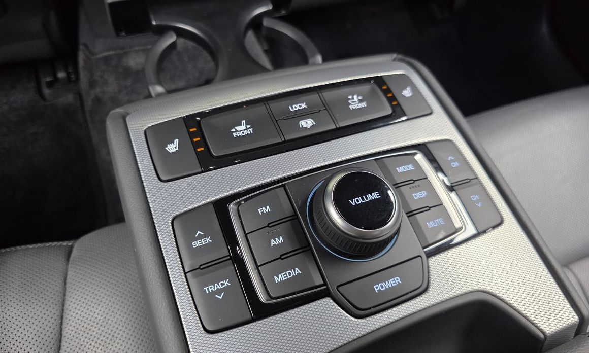 Genesis G80 2018