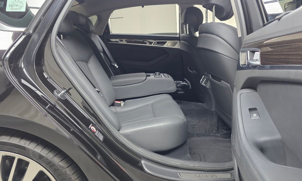 Genesis G80 2018