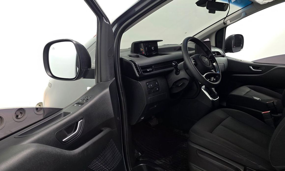 Hyundai Staria 2022