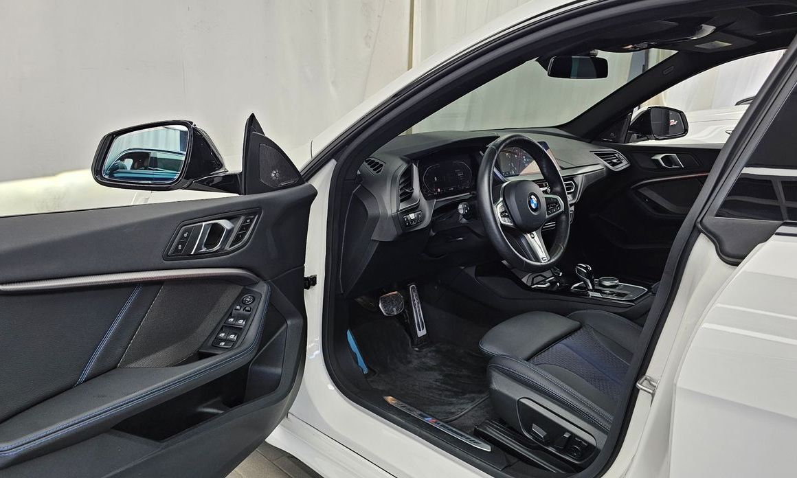 BMW 2-Series 2024