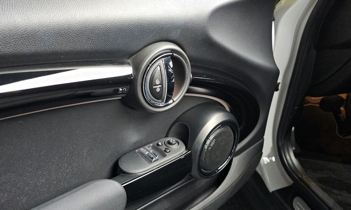 Mini Cooper 2024