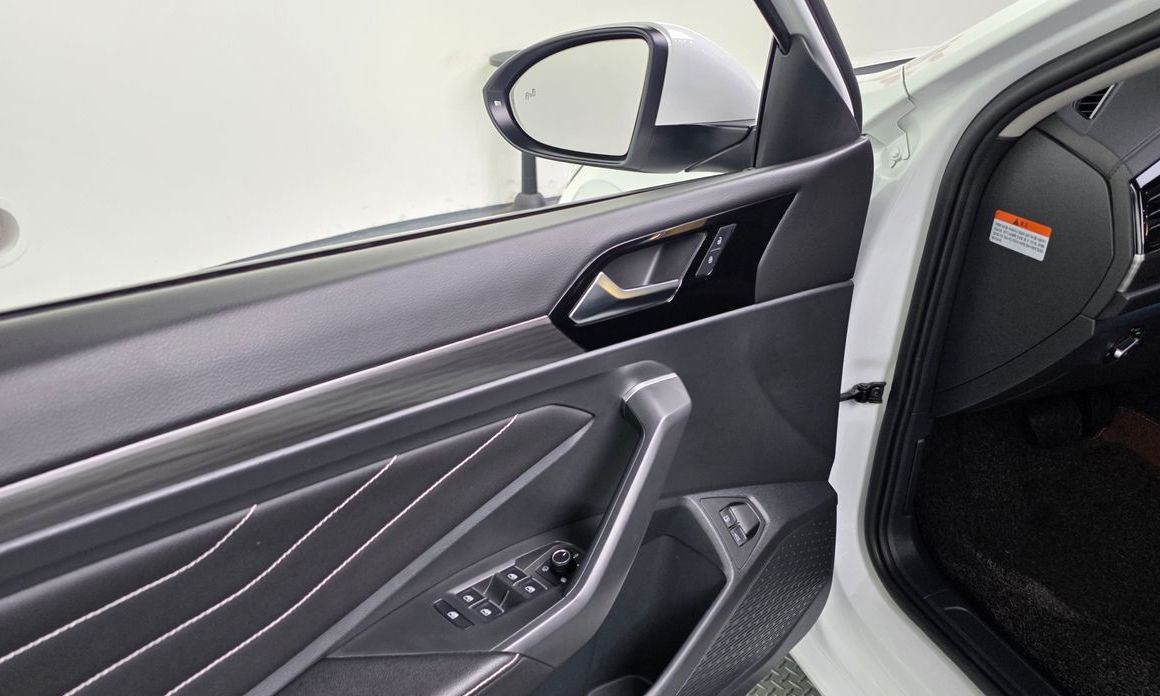 Volkswagen Jetta 2023