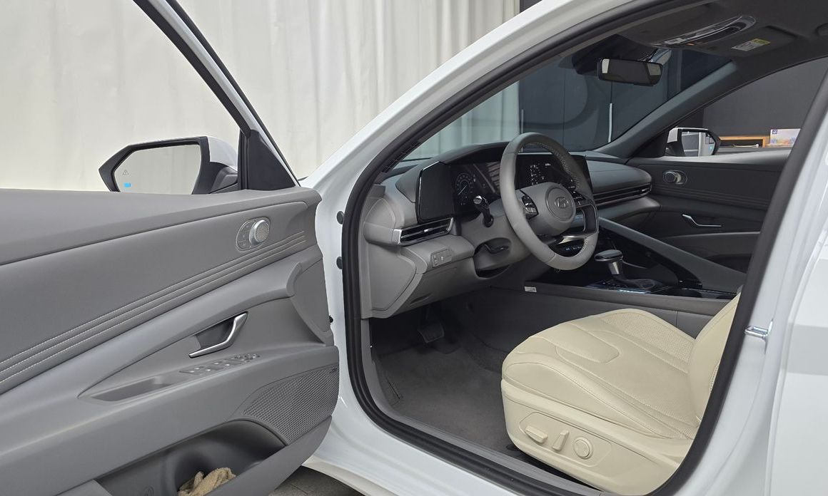 Hyundai AVANTE 2026