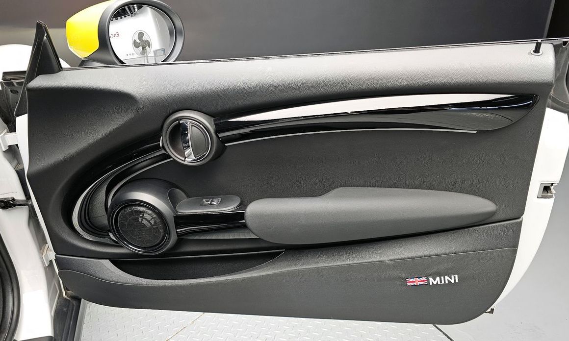 Mini Cooper 2024