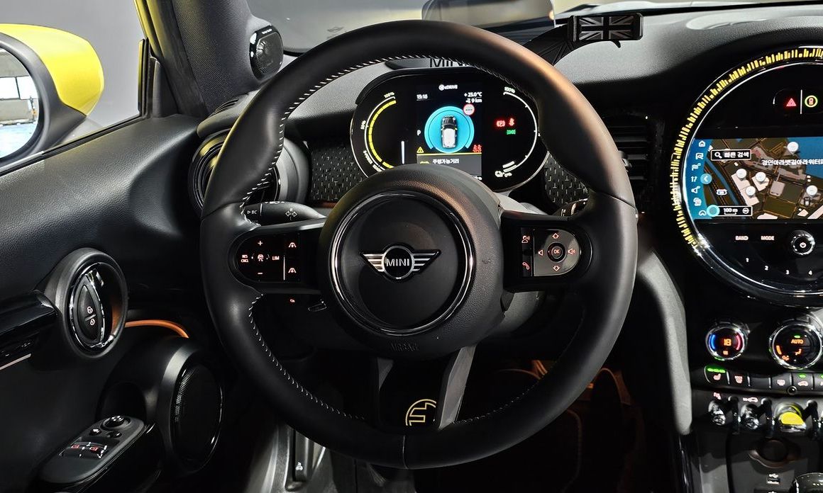 Mini Cooper 2024