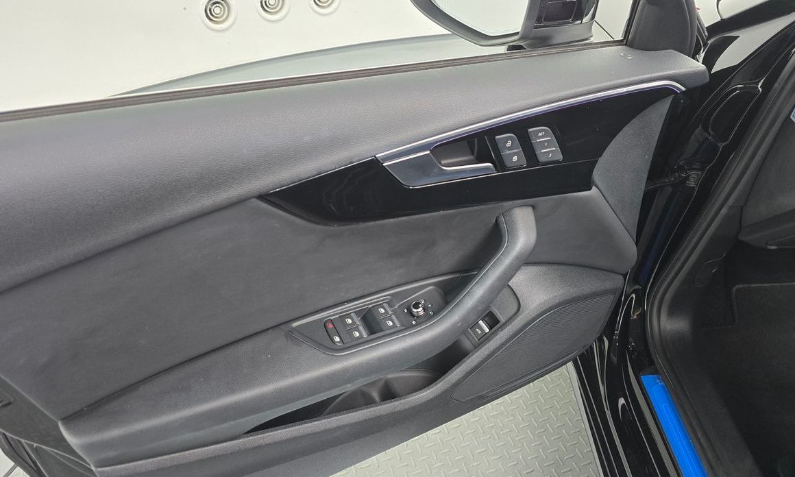 Audi A4 2021