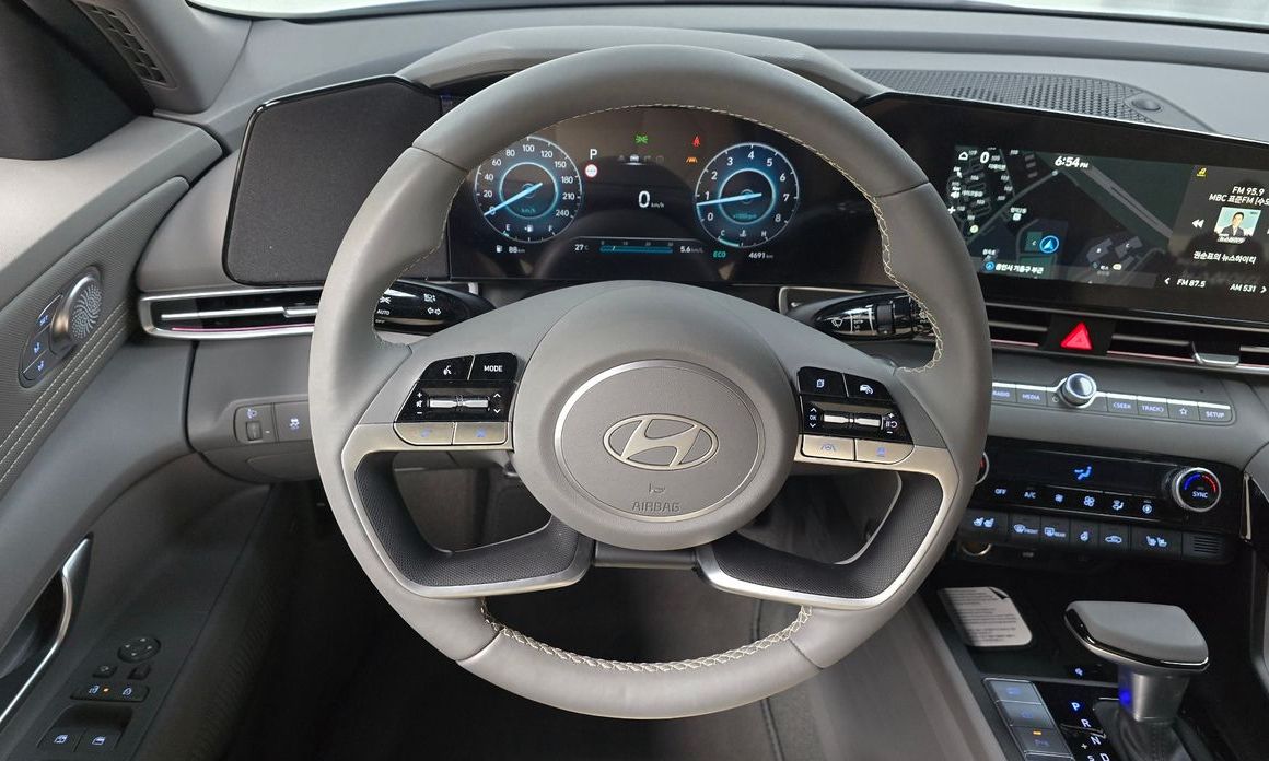 Hyundai AVANTE 2026