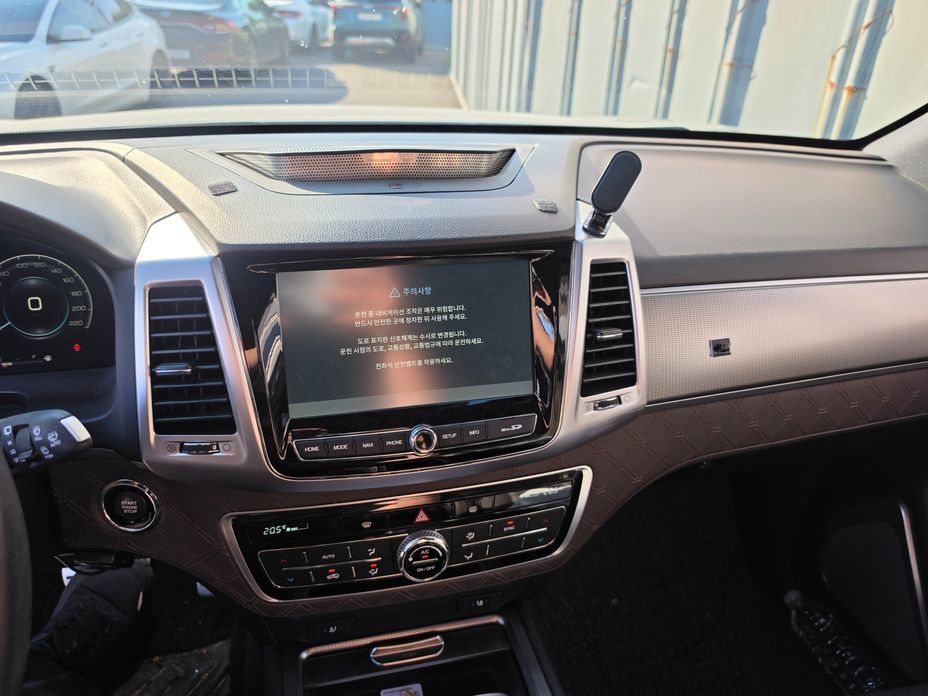 KG_Mobility_Ssangyong Rexton 2021