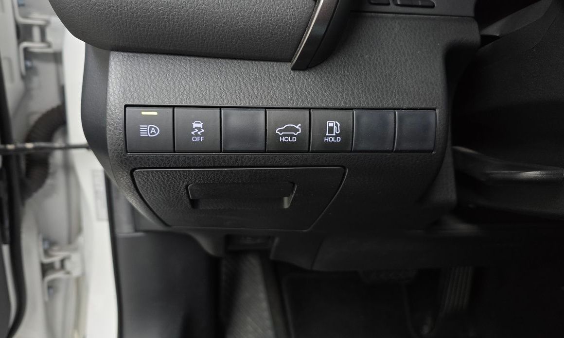 Toyota Camry 2019
