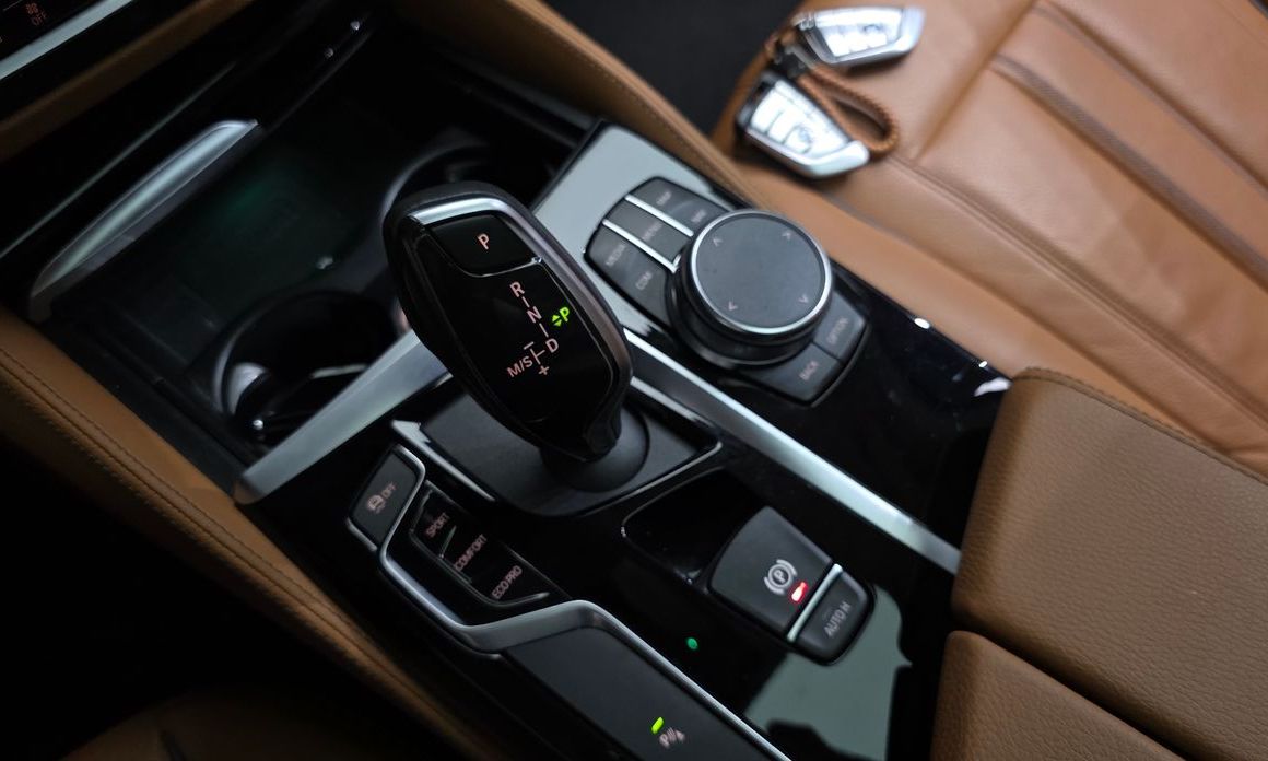 BMW 5-Series 2020