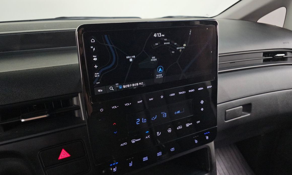 Hyundai Staria 2024