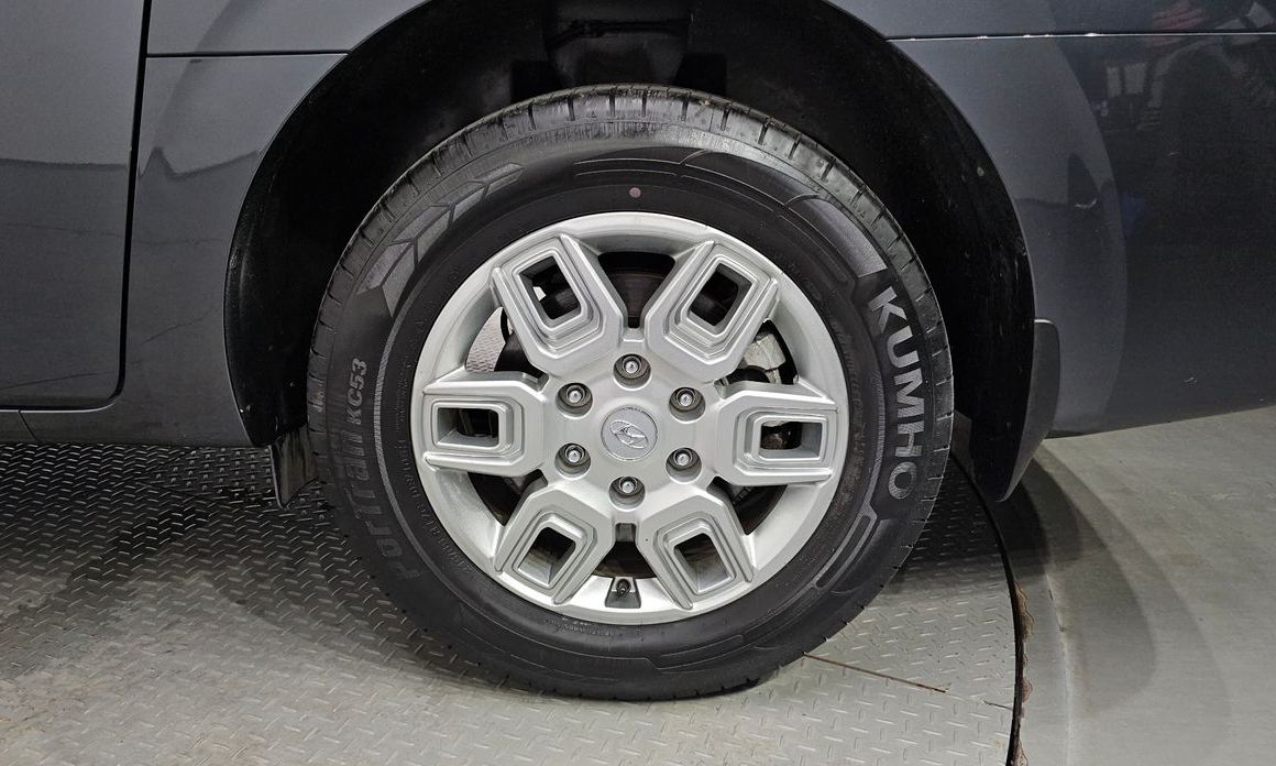 Hyundai Staria 2024