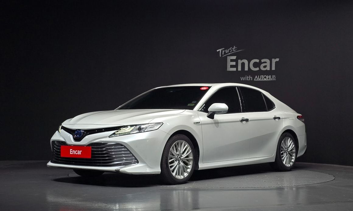 Toyota Camry 2019