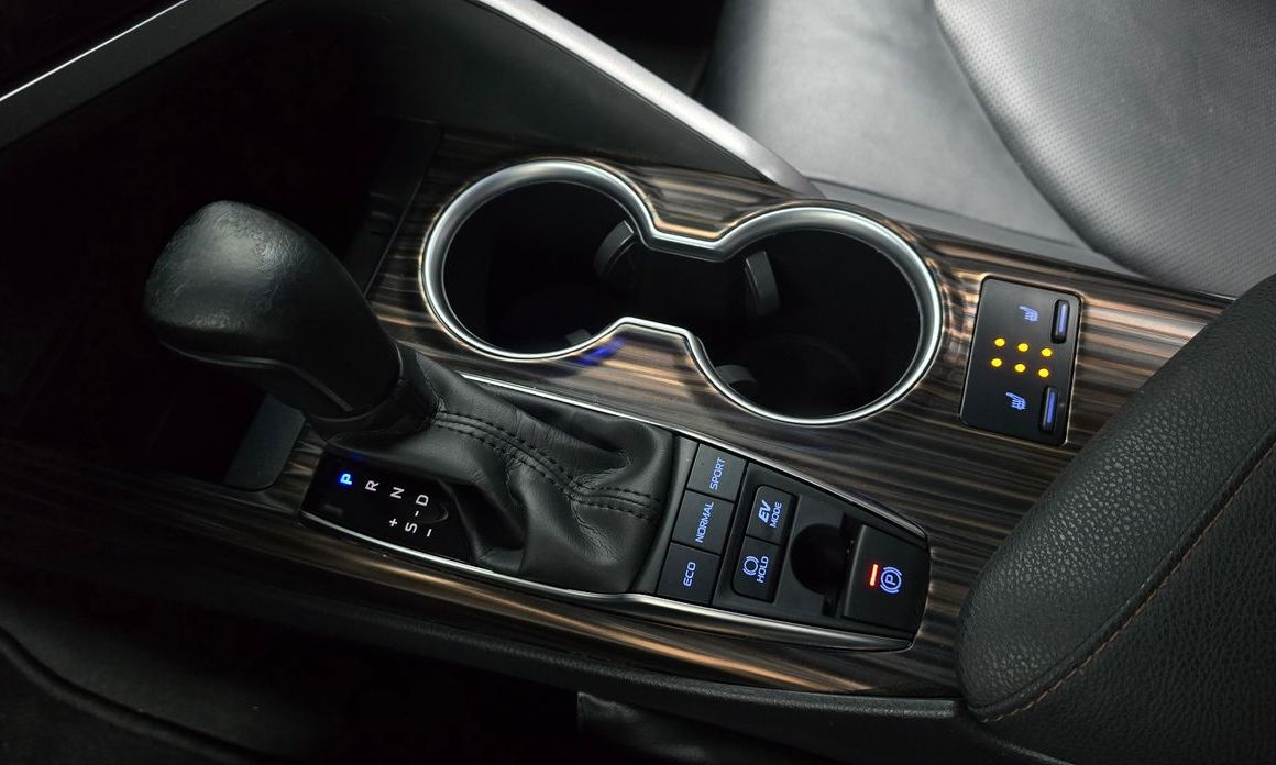 Toyota Camry 2019