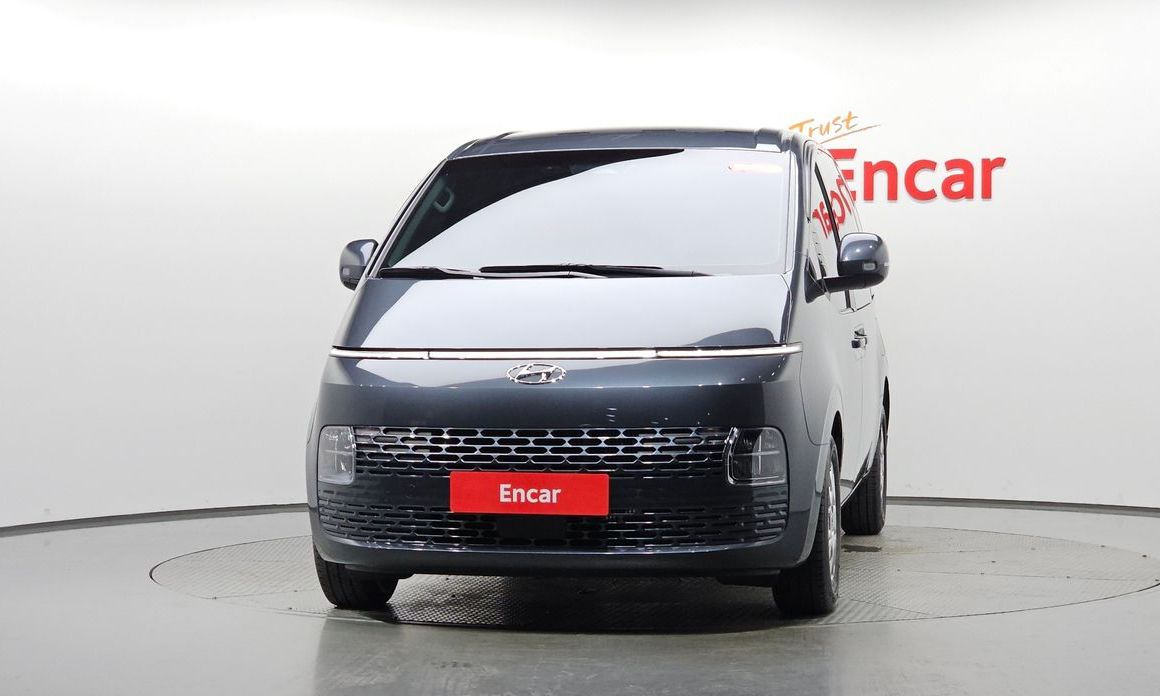 Hyundai Staria 2024