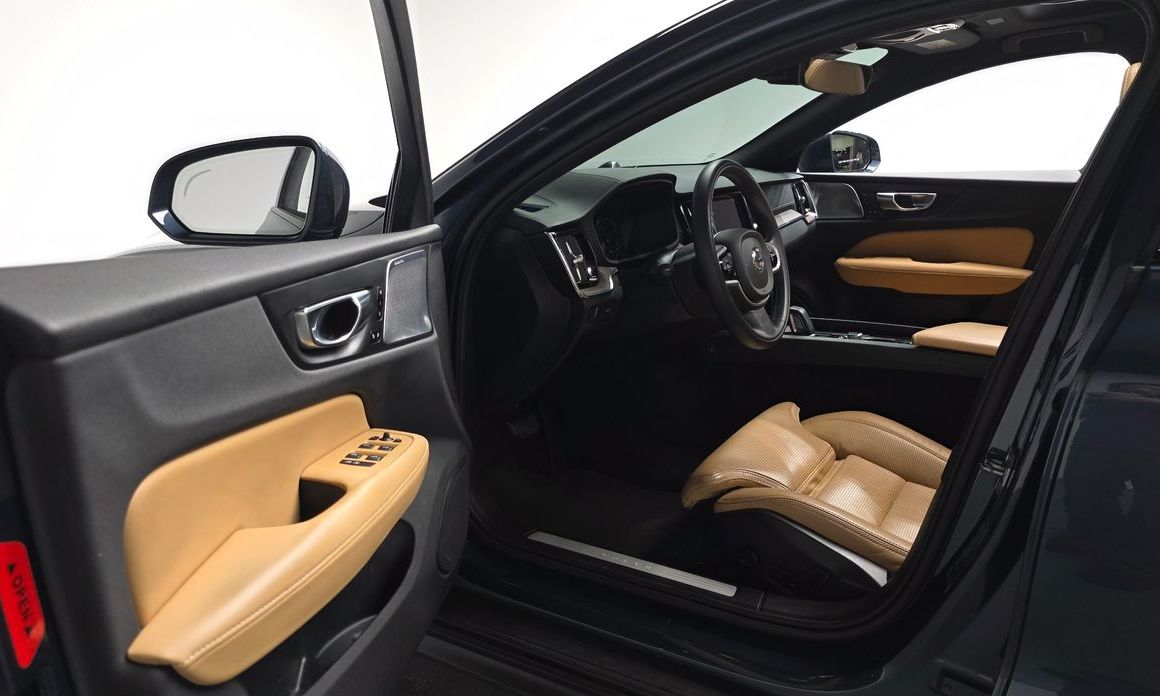 Volvo V60 2021