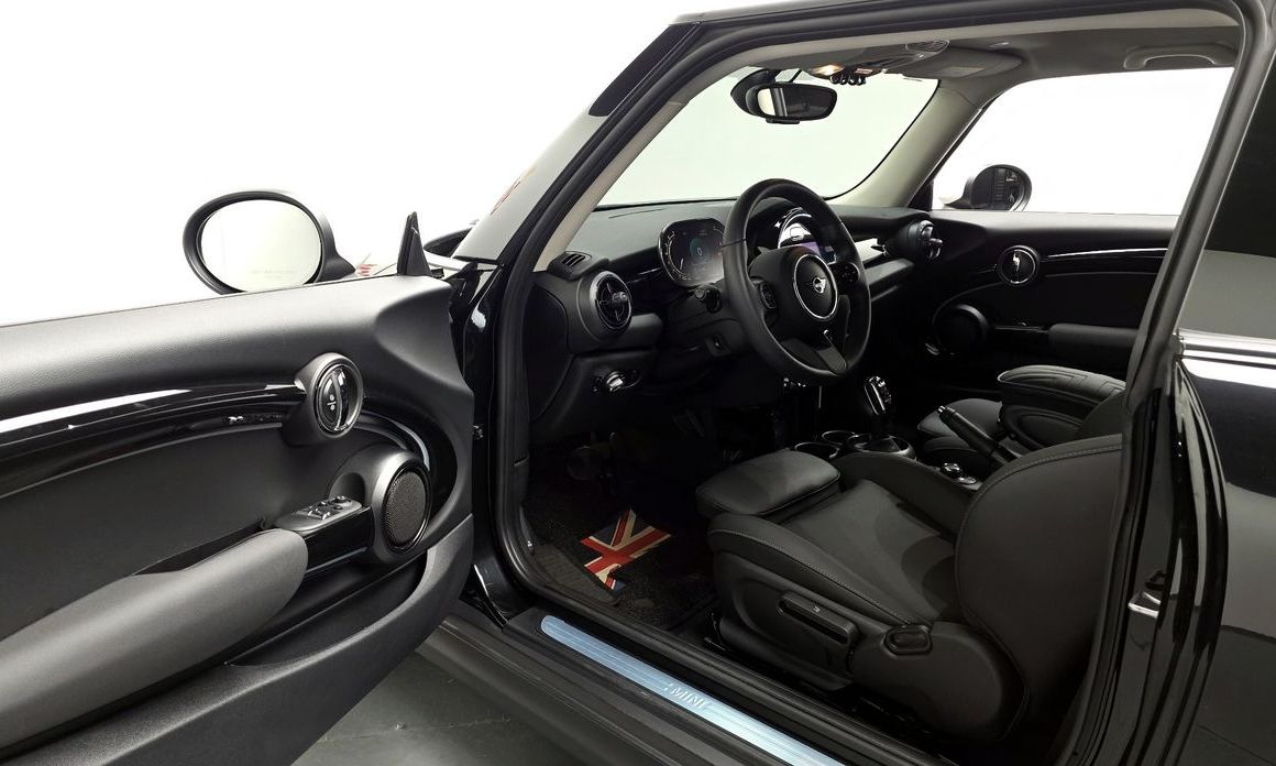 Mini Cooper 2024
