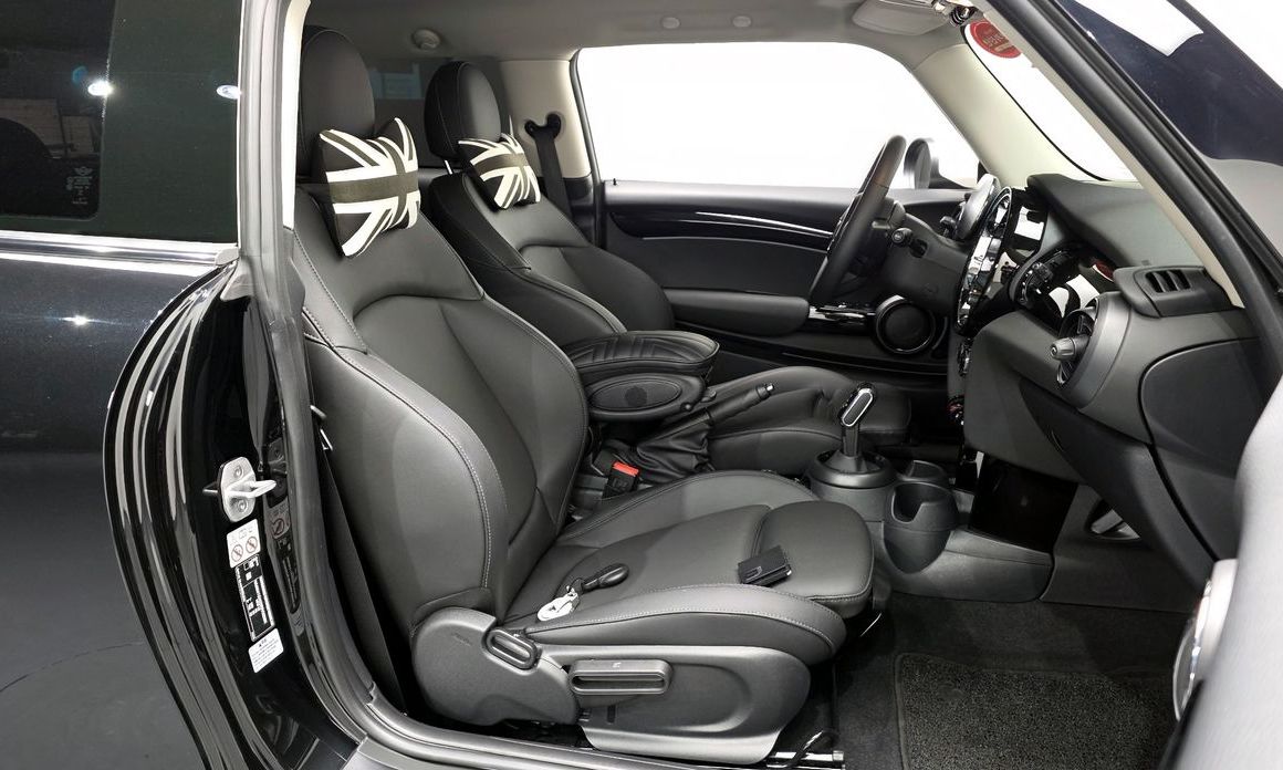 Mini Cooper 2024