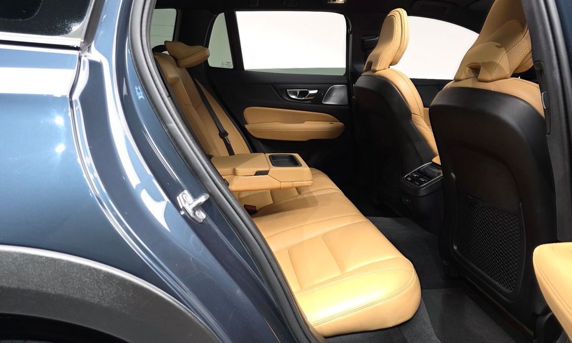 Volvo V60 2021