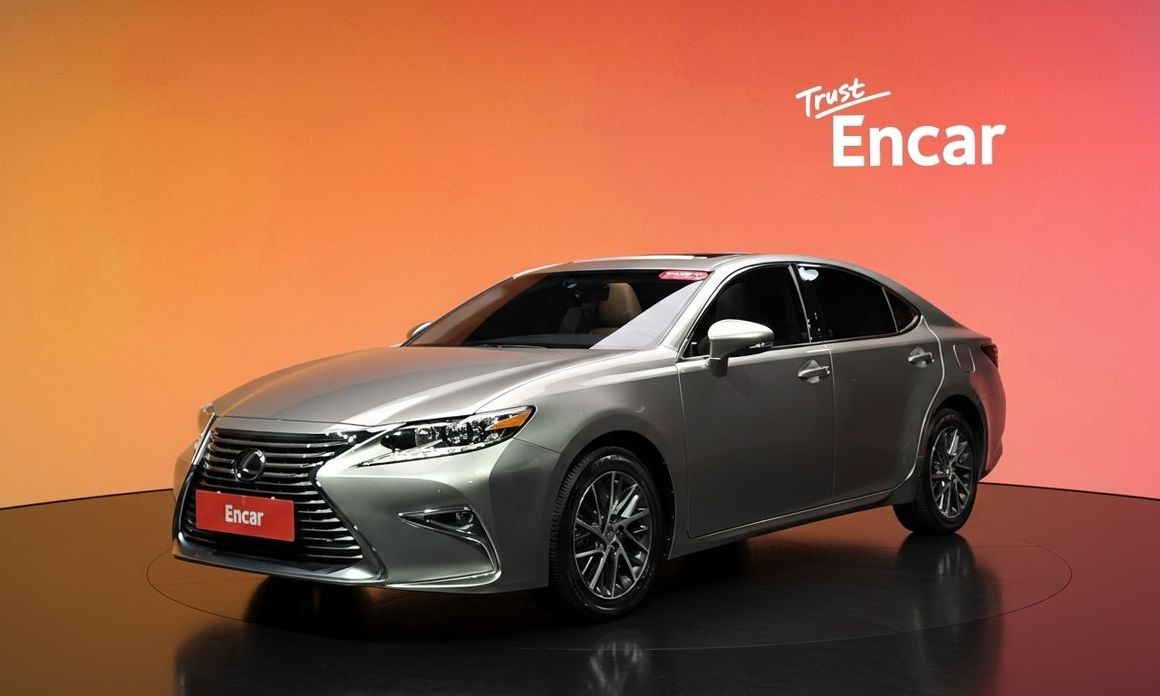 Lexus ES 2018