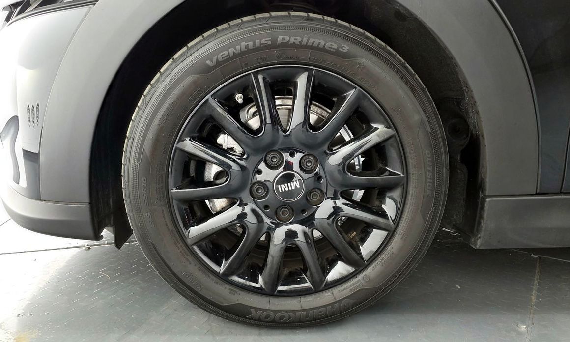 Mini Cooper 2024