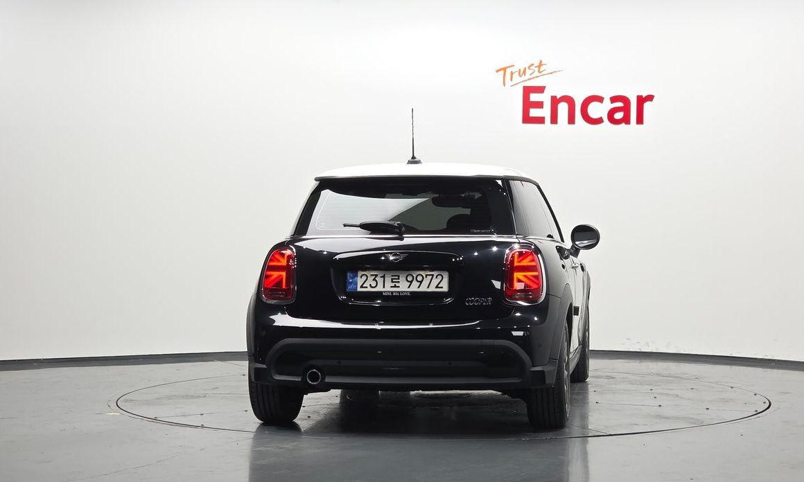 Mini Cooper 2024