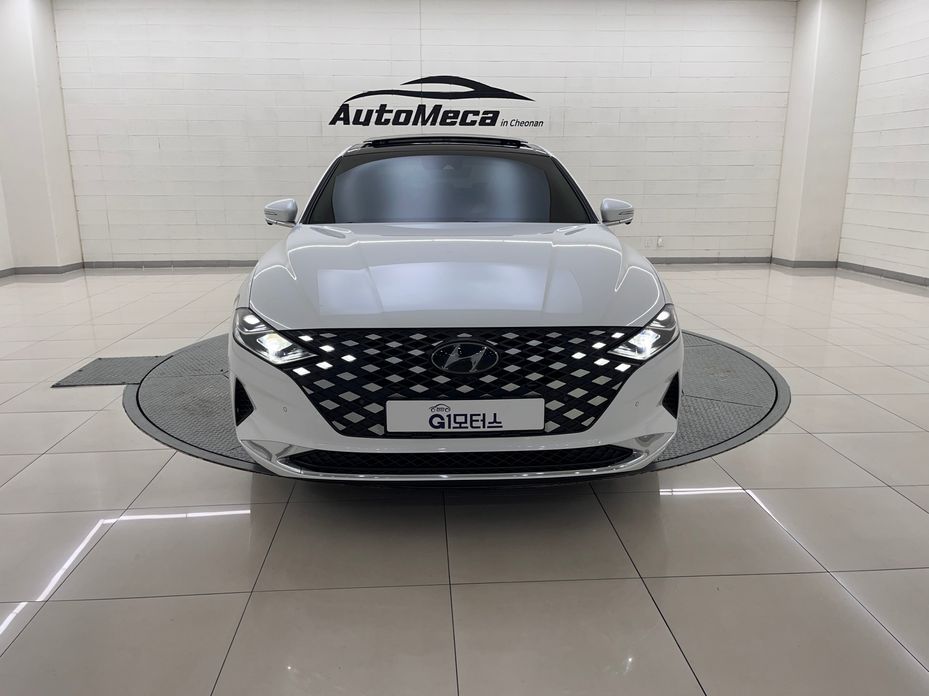 Hyundai Grandeur 2022