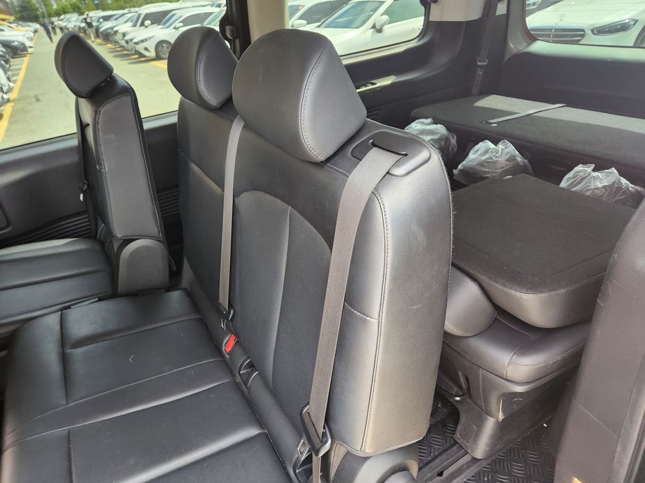 Hyundai Staria 2023