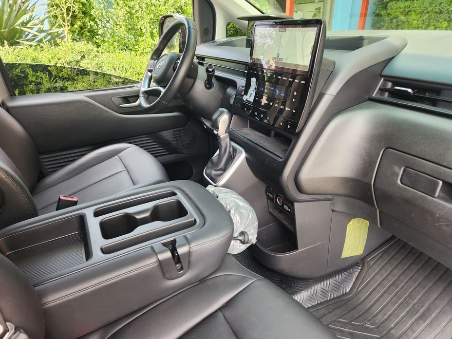Hyundai Staria 2023